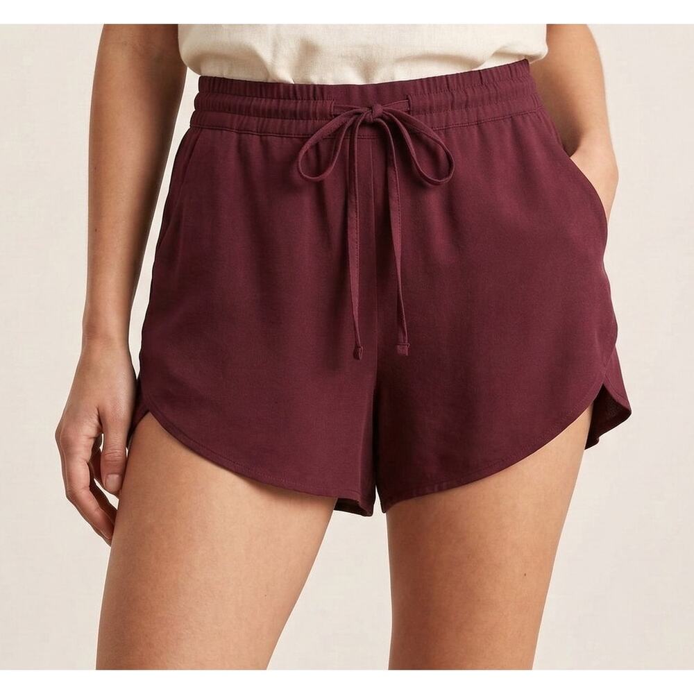 H&M Womens Burgundy Shorts High Waist Size 4 Polyester Pockets Drawstring